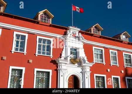 Gebäude im Zentrum von Puno in Peru Stockfoto