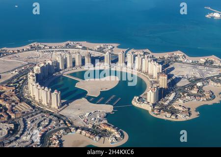 Luftaufnahme der Türme von Viva Bahriya, Doha, Katar Stockfoto