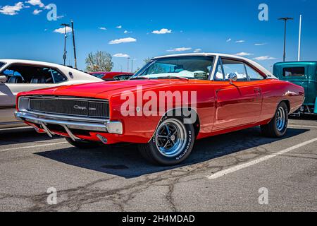 Reno, NV - 4. August 2021: 1968 Dodge Charger Hardtop Coupe auf einer lokalen Automobilmesse. Stockfoto