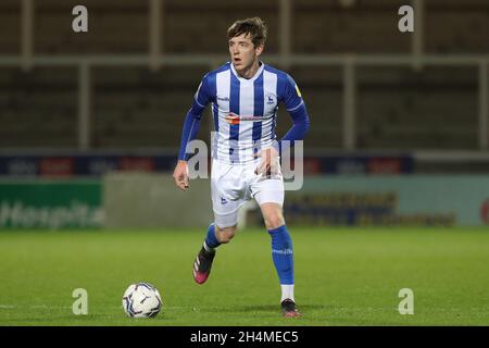 HARTLEPOOL, GROSSBRITANNIEN. 2. NOVEMBER Tom Crawford von Hartlepool United während des Spiels der EFL Trophy zwischen Hartlepool United und Everton im Victoria Park, Hartlepool, am Dienstag, den 2. November 2021. (Kredit: Mark Fletcher | MI News) Kredit: MI Nachrichten & Sport /Alamy Live News Stockfoto