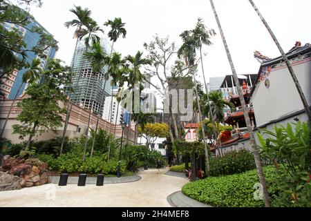 Telok Ayer Green in der Boon Tat Street erinnert an die ersten Bewohner von Telok Ayer in Singapurs Chinatown. Stockfoto