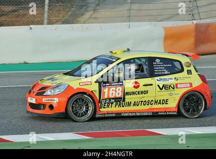 Renault Clio Cup III-Team Spirit Racing in den 24 Stunden von Barcelona de motosport-2017 auf dem Kurs von Barcelona Katalonien, Spanien Stockfoto