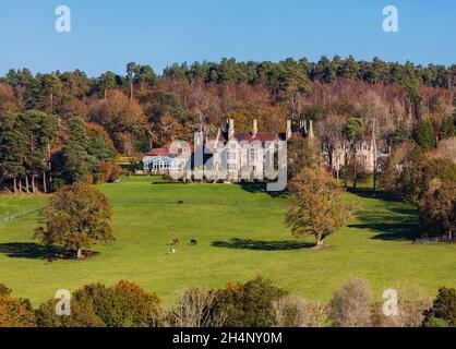 Old Lodge Edwardian Mansion in Ashdown Forest, East Sussex, England, Großbritannien. Stockfoto