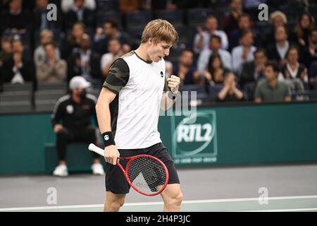 Ilya Ivashka aus Bulgarien während des Rolex Paris Masters 2021, ATP Masters 1000 Tennisturniers, am 3. November 2021 in der Accor Arena in Paris, Frankreich - Foto: Victor Joly/DPPI/LiveMedia Stockfoto