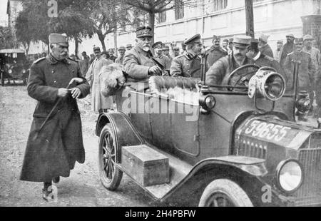 Eintritt des französischen Generals Le Blois und des russischen Generals Didericks in Monastir nach der Schlacht, 1916, Mazedonien Stockfoto