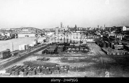 Die Havel und der Sudhafen in Spandau, Berlin 1946 Stockfoto