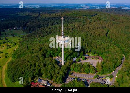 Hoherodskopf im Vogelsberg aus der Luft | Luftaufnahme des Vogelsberg in Hessen (Deutschland) Stockfoto