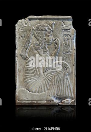 Altägyptische Stele, die den dritten pharao Ramses II. Darstellt, 1303–1213 v. Chr., 19. Dynastie, Kalkstein. Louvre Museum N522 Stockfoto