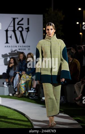 Aragón Fashion Week es un gran escaparate para los diseñadores de Aragón y para la industria del textil. Septembre 2021 Stockfoto