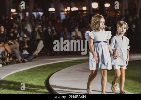 Aragón Fashion Week es un gran escaparate para los diseñadores de Aragón y para la industria del textil. Septembre 2021 Stockfoto