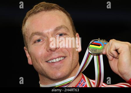 Aktenfoto vom 26-03-2011 von Sir Chris Hoy. Die UCI Track Champions League startet am Samstag mit der aufrichtigen Hoffnung, dass sie das Gesicht des Rennradsports für immer verändern kann. „Ich werde es nicht übertreiben“, sagte Sir Chris Hoy, sechsfacher Olympiasieger und Eventbotschafter. „Ich denke, es ist der wichtigste Schritt nach vorn für das Rennradfahren in meinem Leben.“ Ausgabedatum: Donnerstag, 4. November 2021 Stockfoto