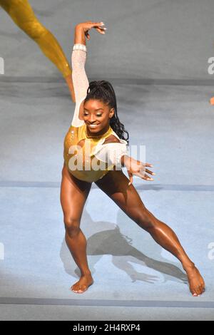 Die Gold over America Tour mit Simone Biles ist eine Feier mächtiger Athleten, die gemeinsam eine vereinte Kraft sind, die stolz den Sport des Frauenturnierens repräsentiert und die nächste Generation von Athleten inspiriert. Biles und ein All-Star-Team von Turnerinnen, darunter Laurie Hernandez, Katelyn Ohashi, Peng Peng Lee, Danusia Francis und Morgan Hurd, feierten im Nachklange des weltweit bedeutendsten internationalen Wettbewerbs Weltklasse-Gymnastik auf eine Weise, die Sie noch nie zuvor gesehen haben. Stockfoto