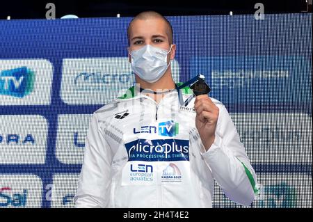 Kasan, Russland. November 2021. Goldmedaille SZABO Szebasztian HUN, Ungarn., . Aquatics Palace len European Short Course Swimming Championships Foto Andrea Staccioli/Deepbluemedia/Insidefoto Kredit: Insidefoto srl/Alamy Live News Stockfoto