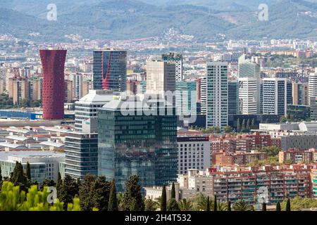 Barcelona, Spanien - 21. September 2021: Panoramablick auf die Stadt Barcelona, Katalonien, Spanien Stockfoto