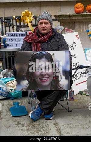 Der Ehemann des inhaftierten britisch-iranischen Nazanin Zaghari-Ratcliffe trat in einen Hungerstreik Stockfoto