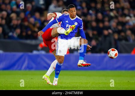 Leicester, Großbritannien. 4. November 2021; King Power Stadium, Leicester, Leicestershire, England; Europa League Football, Leicester City versus Spartak Moscow; Youri Tielemans of Leicester City Credit: Action Plus Sports Images/Alamy Live News Stockfoto