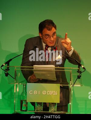 CBI-Präsident Lord Karan Bilimoria spricht beim CBI COP26 International Business Dinner während des Cop26-Gipfels in Glasgow. Bilddatum: Donnerstag, 4. November 2021. Stockfoto