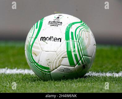 London, Großbritannien. November 2021. London, England - NOVEMBER 04: Ballspiel während der Europa Conference League Gruppe G zwischen Tottenham Hotspur und Vitesse im Tottenham Hotspur Stadion, London, England am 04. November 2021 Credit: Action Foto Sport/Alamy Live News Stockfoto