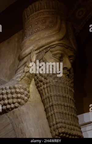 Moskau, Russland. März 2019. Gipsstatue, human headed winged Lion, ausgestellt im Puschkin State Museum of Fine Arts. (Bild: © Mihail Siergiejevicz/SOPA Images via ZUMA Press Wire) Stockfoto