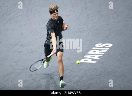 Alexander Sascha Zverev aus Deutschland beim Rolex Paris Masters 2021, ATP Masters 1000 Tennisturnier am 4. November 2021 in der Accor Arena in Paris, Frankreich - Foto Jean Catuffe / DPPI Stockfoto