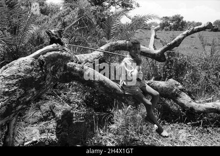 Afrika, Äthiopien Bahir Dar, 1976. Ein Junge auf einer der Inseln im Tana-See. Stockfoto