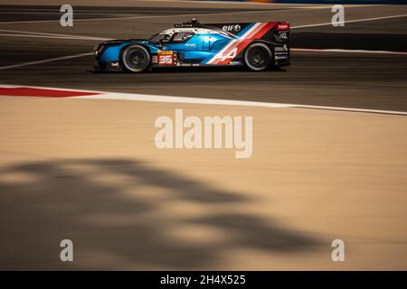 Sakhir, Bahrain. November 2021. 36 Negrao Andre (BH), Lapierre Nicolas (Fra), Vaxiviere Matthieu (Fra), Alpine Elf Matmut, Alpine A480 - Gibson, Aktion während der 8 Stunden von Bahrain, 6. Runde der FIA-Langstrecken-Weltmeisterschaft 2021, FIA WEC, auf dem Bahrain International Circuit, vom 4. Bis 6. November 2021 in Sakhir, Bahrain - Foto: Germain Hazard/DPPI/LiveMedia Kredit: Independent Photo Agency/Alamy Live News Stockfoto