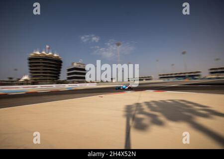 Sakhir, Bahrain. November 2021. 36 Negrao Andre (BH), Lapierre Nicolas (Fra), Vaxiviere Matthieu (Fra), Alpine Elf Matmut, Alpine A480 - Gibson, Aktion während der 8 Stunden von Bahrain, 6. Runde der FIA-Langstrecken-Weltmeisterschaft 2021, FIA WEC, auf dem Bahrain International Circuit, vom 4. Bis 6. November 2021 in Sakhir, Bahrain - Foto: Germain Hazard/DPPI/LiveMedia Kredit: Independent Photo Agency/Alamy Live News Stockfoto