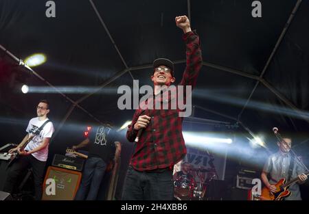 Jimmy Stadt vom Polar Bear Club im Konzert während des Slam Dunk Festival 2013 - Wolverhampton Stockfoto