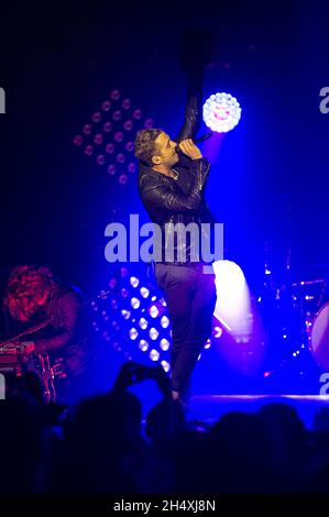 Ryan Tedder von OneRepublic live auf der Bühne am 18. März 2014 in der 02 Academy - Birmingham Stockfoto