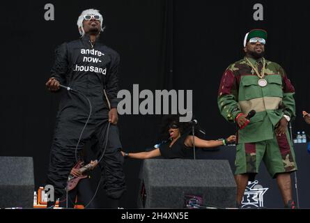 Big Boi und Andre 3000 von Outkast live auf der Bühne am Tag 2 des Wireless Festivals am 5. Juli im Perry Park - Birmingham Stockfoto
