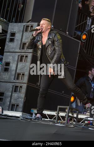 Macklemore live auf der Bühne am 1. Tag beim Leeds Festival am 22. August 2014 im Bramham Park, Leeds Stockfoto