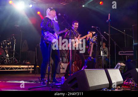 Elle King spielt am 2. August im 29 2015 Bramham Park, Yorkshire, Großbritannien, live auf der Bühne des Leeds Festivals Stockfoto