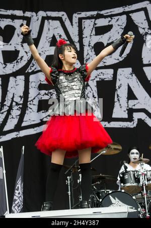 Babymetal spielt am 3. August im 30 2015 Bramham Park, Yorkshire, Großbritannien, live auf der Bühne des Leeds Festivals Stockfoto