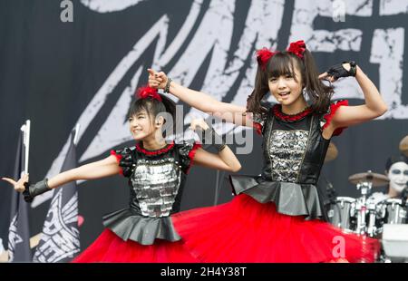 Babymetal spielt am 3. August im 30 2015 Bramham Park, Yorkshire, Großbritannien, live auf der Bühne des Leeds Festivals Stockfoto