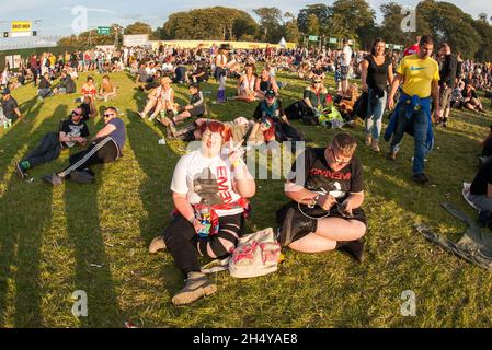 Festivalbesucher am 3. Tag des Leeds Festivals in Bramham Park, Großbritannien. Bilddatum: Sonntag, 27. August 2017. Foto: Katja Ogrin/ EMPICS Entertainment. Stockfoto