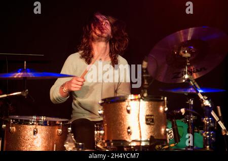 Corey Alexander von INK. Tritt am 22. Mai 2018 in Wolverhampton, England, auf der Bühne der Slade Rooms auf. Bilddatum: Dienstag, 22. Mai 2018. Foto: Katja Ogrin/ EMPICS Entertainment. Stockfoto