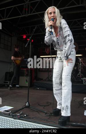 Yonaka treten am 1. Tag des All Points East Festivals im Victoria Park in London auf. Bilddatum: Freitag, 25. Mai 2018. Foto: Katja Ogrin/ EMPICS Entertainment. Stockfoto