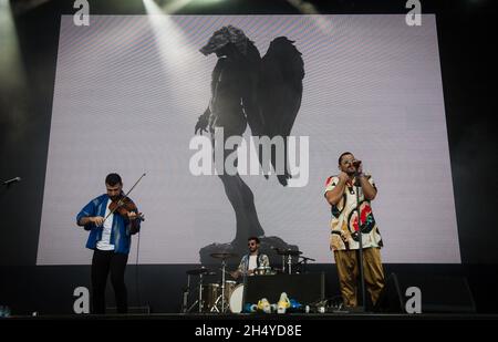 Haig Papazian, Carl Gerges, Hamed Sinno und Firas Abou Fakher von Mashrou' Leila treten am 3. Tag des All Points East Festivals im Victoria Park am 27. Mai 2018 in London, England, live auf der Bühne auf. Bilddatum: Sonntag, 27. Mai 2018. Foto: Katja Ogrin/ EMPICS Entertainment. Stockfoto