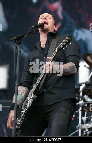 Michael Poulsen von Volbeat tritt am 1. Tag des Download Festivals im Donington Park am 08. Juni 2018 in Castle Donington, England, live auf der Bühne auf. Bilddatum: Freitag, 08. Juni 2018. Foto: Katja Ogrin/ EMPICS Entertainment. Stockfoto