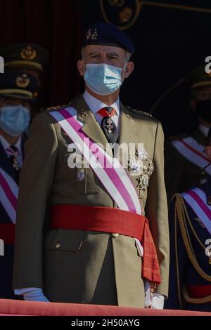 Madrid, Spanien. November 2021. König von Spanien, der spanische König, nimmt an der Vereidigung der neuen königlichen Garde in der Kaserne „El Rey“ der königlichen Garde in El Pardo in Madrid Teil. An diesem Freitag steht König Roelam VI. Der Vereidigung der neuen königlichen Wachmänner vor. (Foto: Atilano Garcia/SOPA Images/Sipa USA) Quelle: SIPA USA/Alamy Live News Stockfoto