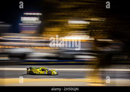 Sakhir, Bahrain. November 2021. 44 Konopka Miroslav (svk), Caldwell Oliver (gbr), Panciatici Nelson (Fra), ARC Bratislava, Ligier JSP217 - Gibson, Aktion während der 8 Stunden von Bahrain, 6. Runde der FIA-Langstrecken-Weltmeisterschaft 2021, FIA WEC, auf dem Bahrain International Circuit, vom 4. Bis 6. November 2021 in Sakhir, Bahrain - Foto: Germain Hazard/DPPI/LiveMedia Credit: Independent Photo Agency/Alamy Live News Stockfoto