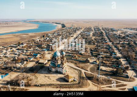 Prishib, Region Astralhan, Russland - 5. November 2021 : Prishib Dorf in der Oblast Astrachan, Russland. Hochwertige Fotos Stockfoto