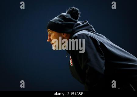 Leicester, Großbritannien. November 2021. 5. November 2021; Mattioli Woods Welford Road Stadium, Leicester, Leicestershire, England; Gallagher Premiership Rugby, Leicester Tigers gegen Bath Rugby; Leicester Tigers Head Coach Steve Borthwick während des Vorspiels Kredit: Action Plus Sports Images/Alamy Live News Stockfoto