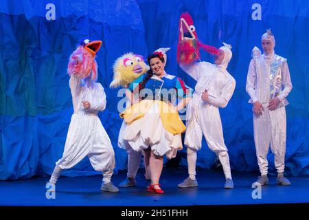 Madrid, Spanien. November 2021. Kinder Musical Graphic Pass Schneewittchen in Madrid 05/11/2021. Quelle: CORDON PRESS/Alamy Live News Stockfoto