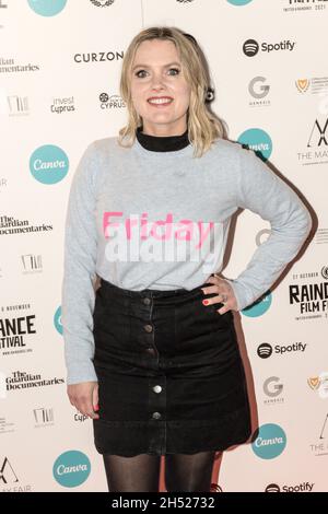 London, Großbritannien. November 2021. Juliet Sear nahm an Einem Bird Flew in Teil - Weltpremiere im Curzon Soho, London, Großbritannien. 2021-11-05. Kredit: Picture Capital/Alamy Live Nachrichten Stockfoto