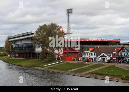 Allgemeiner Blick vor dem Spiel vor dem City Ground Stadium Stockfoto