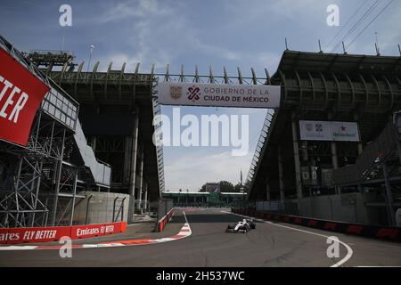 09 MAZEPIN Nikita (rus), Haas F1 Team VF-21 Ferrari, Aktion während des Formel 1 Gran Premio De La Ciudad De Mexico 2021, großer Preis von Mexiko-Stadt, 18. Lauf der FIA Formel 1-Weltmeisterschaft 2021 vom 5. Bis 7. November 2021 auf dem Autodromo Hermanos Rodriguez, in Mexiko-Stadt, Mexiko - Foto: Dppi/DPPI/LiveMedia Stockfoto