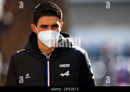 Mexiko-Stadt, Mexiko. November 2021. Esteban Ocon (FRA) Alpine F1 Team. Großer Preis von Mexiko, Samstag, 6. November 2021. Mexiko-Stadt, Mexiko. Quelle: James Moy/Alamy Live News Stockfoto