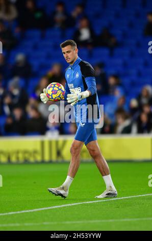 Brighton, Großbritannien. November 2021. Karl Darlow Torwart von Newcastle United vor dem Premier League-Spiel zwischen Brighton & Hove Albion und Newcastle United beim Amex am 6. November 2021 in Brighton, England. (Foto von Jeff Mood/phcimages.com) Quelle: PHC Images/Alamy Live News Stockfoto