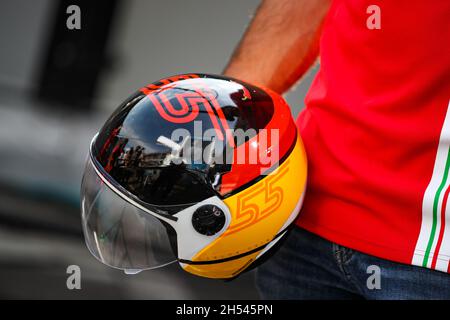 FIA Safe & Affordable Helmprogramm: Während des Formel 1 Gran Premio De La Ciudad De Mexico 2021, großer Preis von Mexiko-Stadt, 18. Lauf der FIA Formel 1-Weltmeisterschaft 2021 vom 5. Bis 7. November 2021 auf dem Autodromo Hermanos Rodriguez, in Mexiko-Stadt, Mexiko - Foto Florent Gooden / DPPI Stockfoto